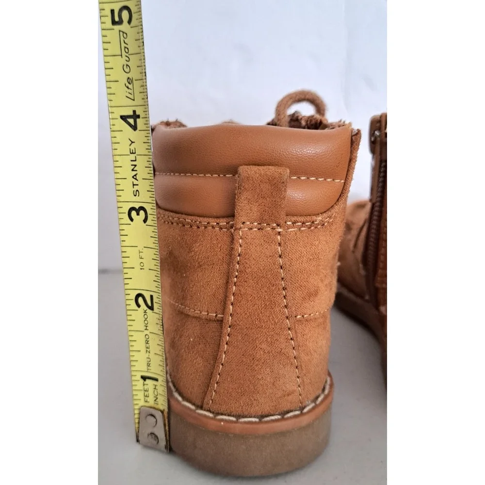 Old Navy‎ Brown Faux Suede Boots Girls / Baby Size 7 Side Zipper Utility Preppy